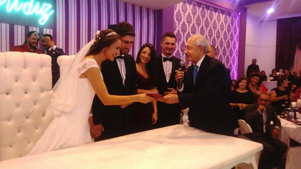 Kılıçdaroğlu: Genel başkanların görevlerinden birisi yeni genel başkan adaylarını çıkartmaktır