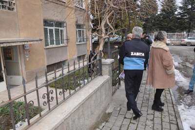 Evde kedi operasyonu