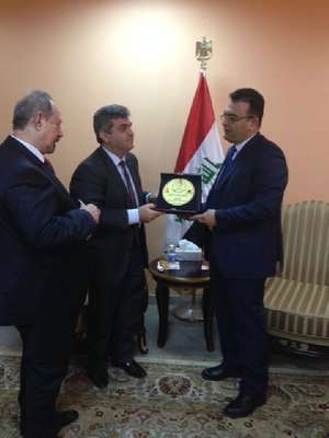 Bağdat Büyükelçisi Kaymakcı Irak Göç ve Yerlerinden Edilmişler Bakanı ile görüştü