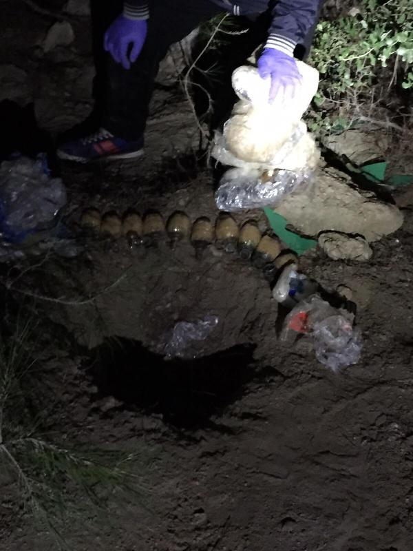 Kanlı eylemde kullanılacak patlayıcı, polisin eşyası arasında getirilmiş