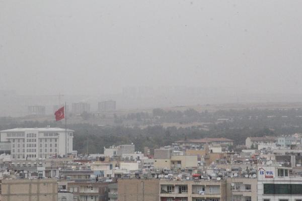 Şanlıurfa’da toz bulutu