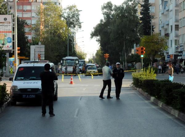 Otobüsteki şüpheli poşetten bira şişesi çıktı