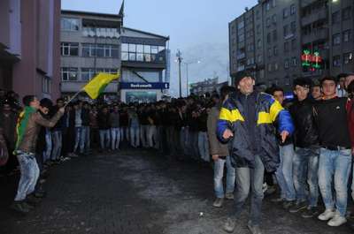 Hakkari ve Çukurca'da Kobani kutlaması