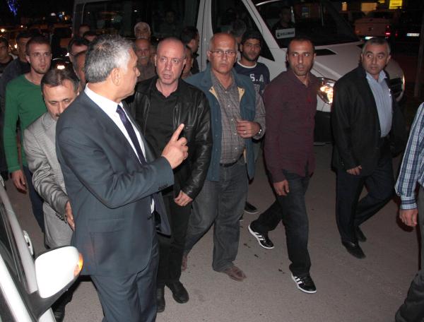 Adana CHP'de gerginlik (2)