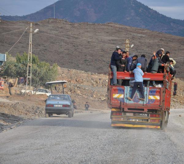 Tarım işçilerinin tehlikeli yolculuğu