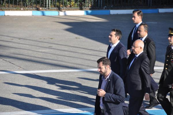 Çipras Ankara'ya gitti