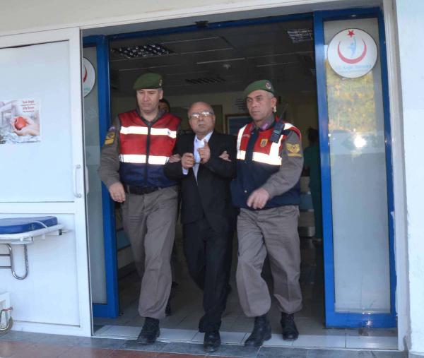 Kıskançlık krizine girip dehşet saçan koca teslim oldu
