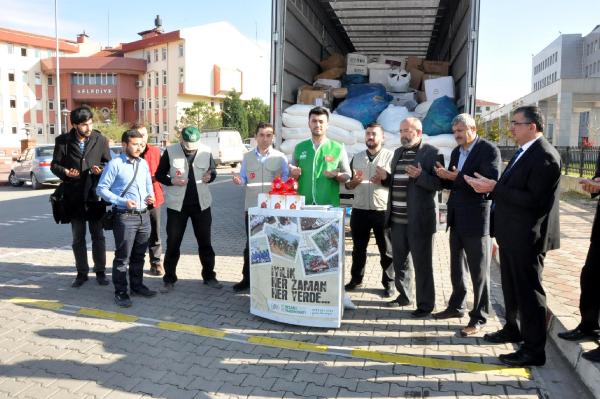 Bartın'dan Suriye'ye 25 ton un
