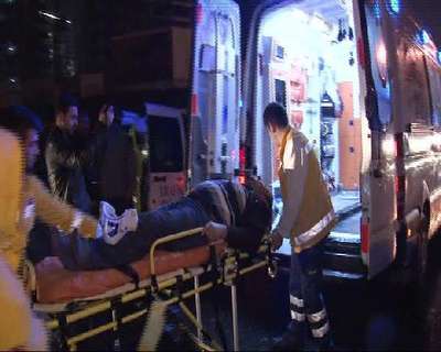 Makas atan sürücü yüzünden 6 araç birbirine girdi; 2 yaralı