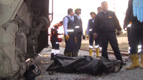 Mersin'de tren kazası: 1 ölü, 1 yaralı