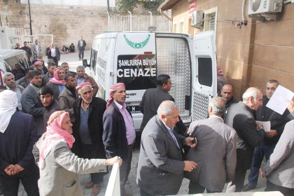 Mıcır ocağında üzerine kaya düşen işçi öldü