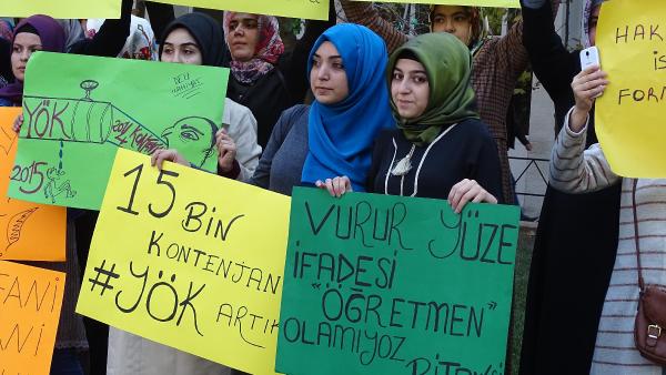 İlahiyat Fakültesi öğrencilerinden formasyon tepkisi