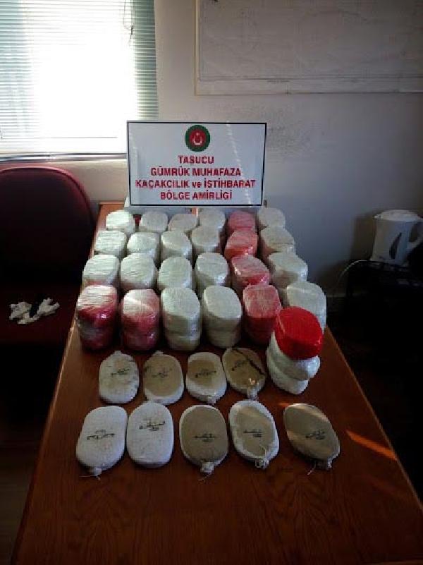 Mersin'de 60 kilo uyuşturucu ele geçirildi, 3 gözaltı