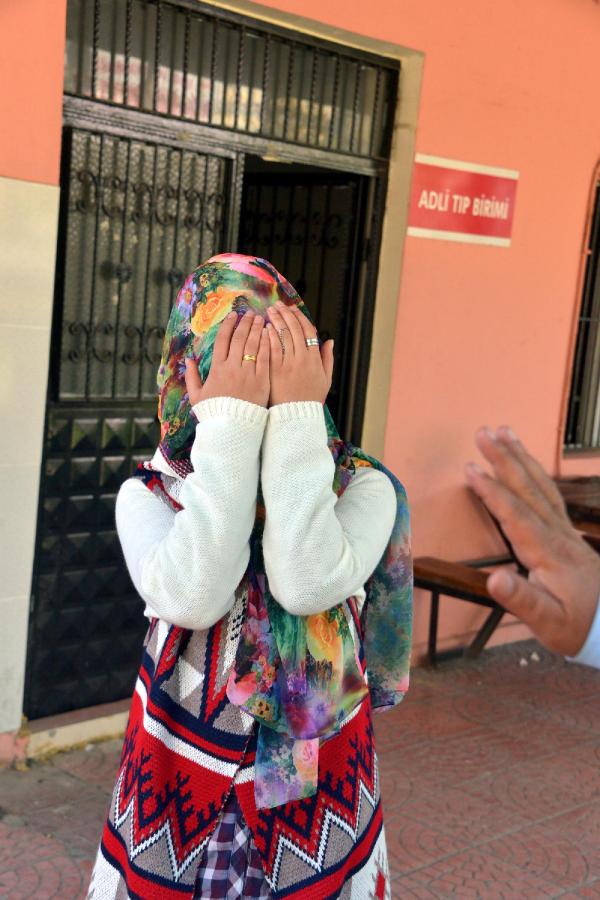 2 aylık hamileye, eşinden 'düğme' dayağı