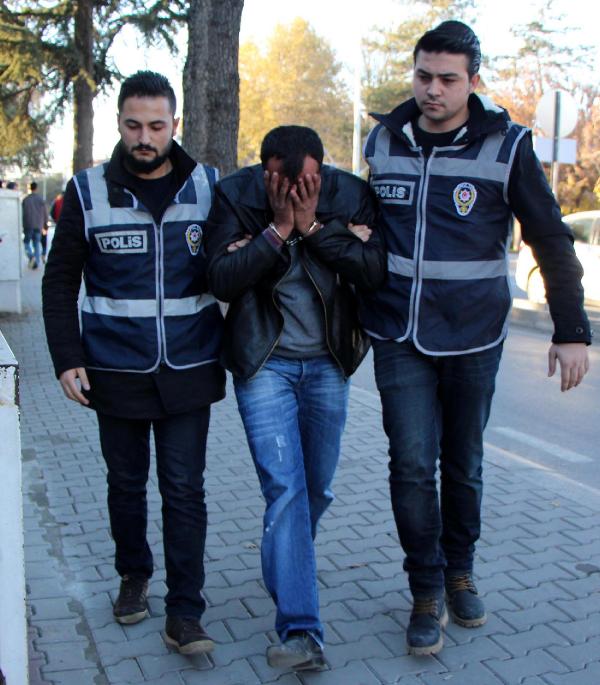Evden hırsızlık yapan TIR şoförü yakalandı