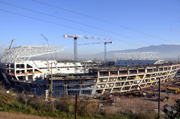 Kocaeli stadyumu bittiğinde pişmaniyeye benzeyecek