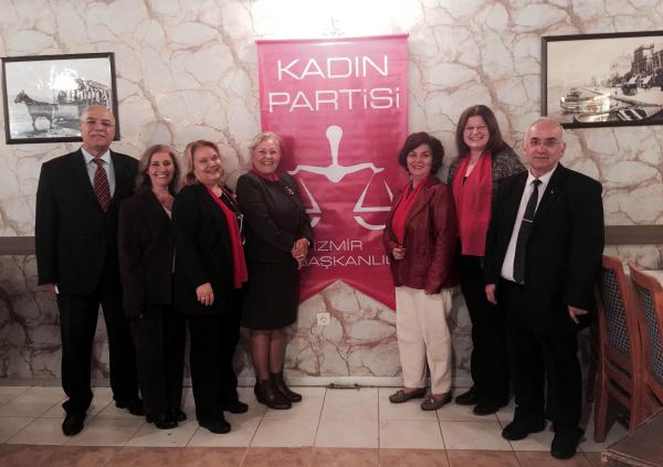 Kadın Partisi erkek desteği için adını değiştirecek