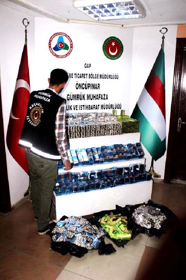 Suriye'den gelen araçta 87 bin 500 ilaç ele geçirildi