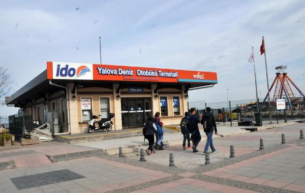 Lodos Yalova’da da seferleri vurdu