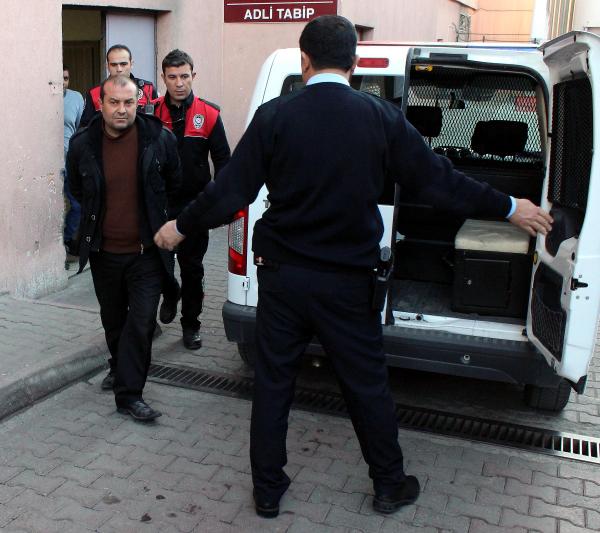 Acil servisteki bıçaklı saldırıda 1 şüpheli gözaltına alındı
