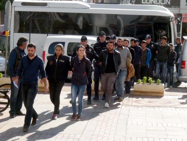 Mersin'de HDP binasında YDG-H operasyonu