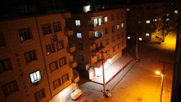 Nusaybin'de sokağa çıkma yasağına 'gürültülü' protesto