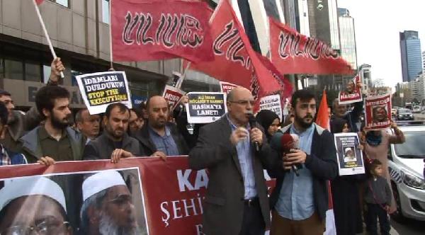Bangladeş'teki idamları İstanbul'da protesto ettiler