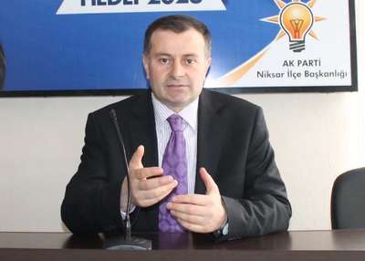 Genel Merkez istedi, AK Parti Niksar ilçe örgütü istifa etti