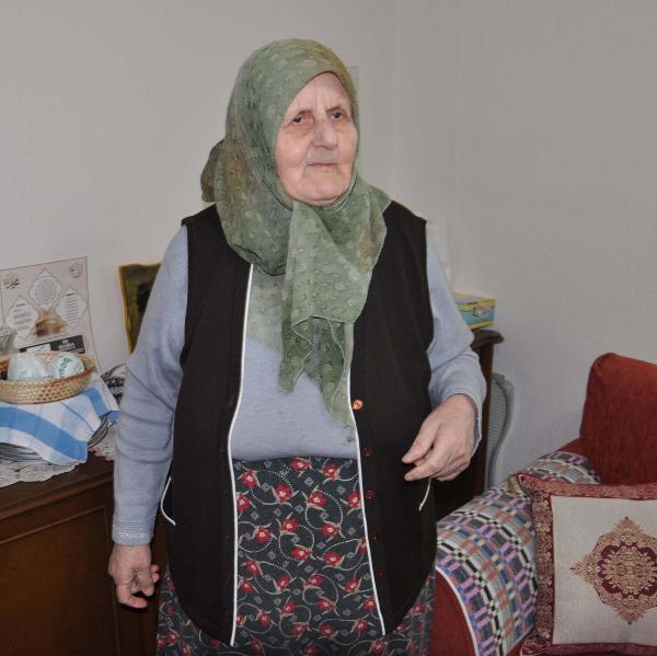 3 kızından ikisi bakan oldu