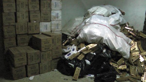Uşak'ta 62 Bin 535 paket kaçak sigara ele geçirildi