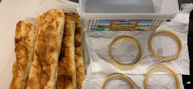 Altınlar böreklerin içinde yakalandı