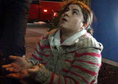 Mersin'de sahte polislerin kaçırıp kelepçelediği kadın kaçarak kurtuldu