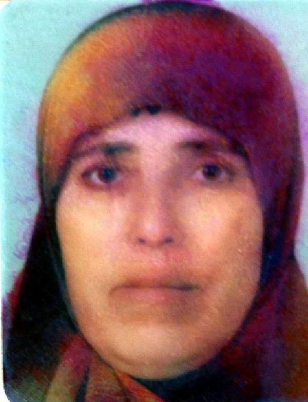 Cinnet geçiren kadın, annesini ve 9 aylık kızını bıçaklayarak öldürdü