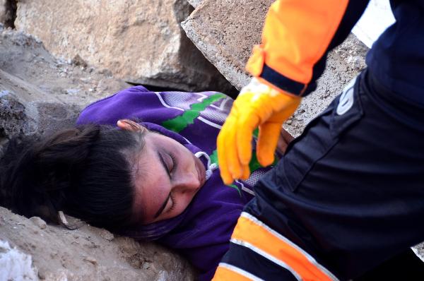 Bölgedeki 6 ilden 700 personelle deprem tatbikatı