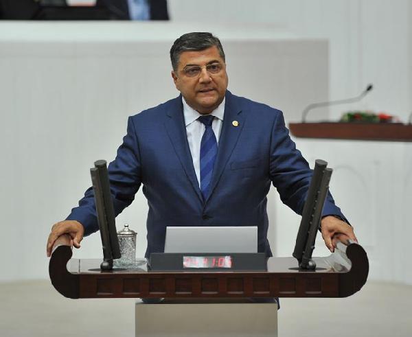 CHP'li Sındır'dan Başbakan'a sahte içki sorusu
