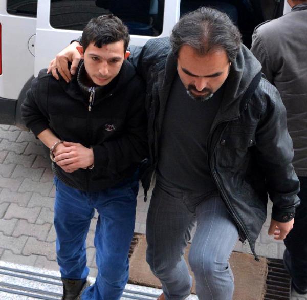 Sevgili mesajı tartışmasında ağabeyini öldürdü (2)