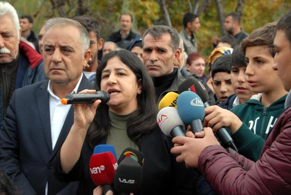 Diyarbakır'da HDP'lilerden sokağa çıkma yasağına tepki
