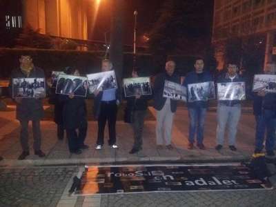 Uludere için sessiz bekleyiş protestosu