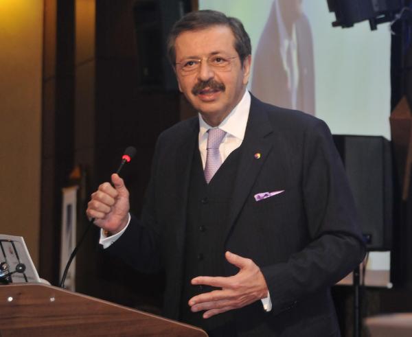 Hisarcıklıoğlu: Türkiye'nin en önemli ihtiyacı nitelikli elaman
