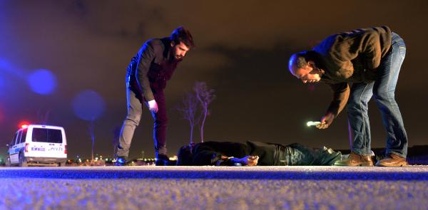 Yol kenarında ölü bulundu