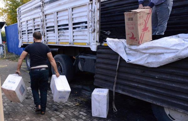 Kömür yüklü TIR'la kaçak sigara sevkiyatı polise takıldı
