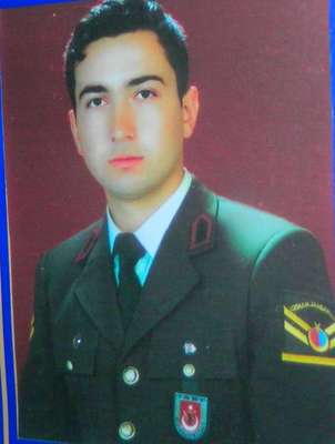 Aydın’da şehit olan Çorumlu Astsubayın babaocağına ateş düştü