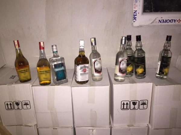 İzmir'de, ölüm saçan sahte rakıları satan Ş.S., tüm Türkiye'de aranıyor
