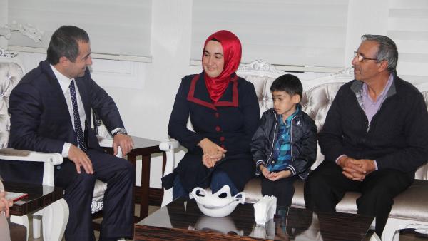 Minik Enes'in polis olma hayali gerçekleşti