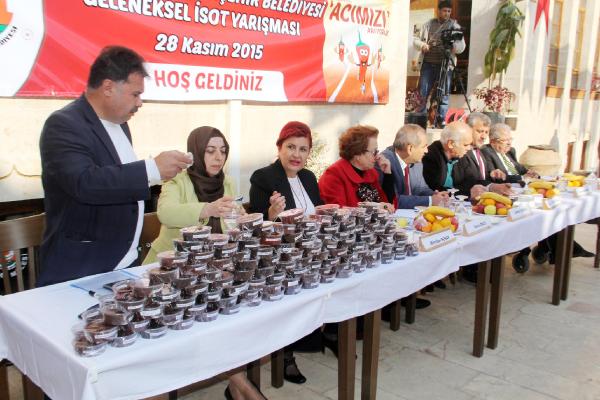 Şanlıurfa’nın en acı 'isot' yarışması