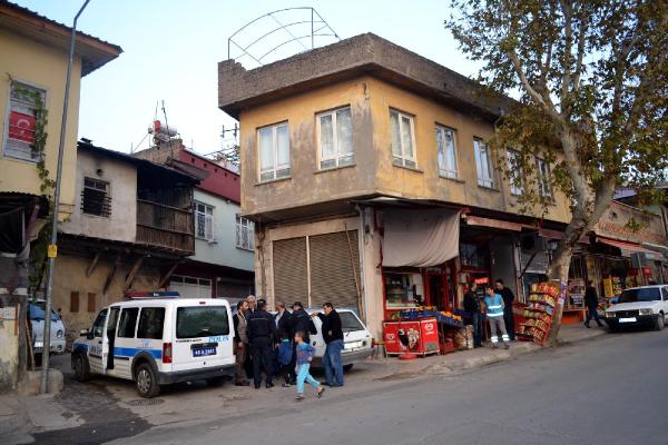 Kahramanmaraşlı polisin baba evinde yas