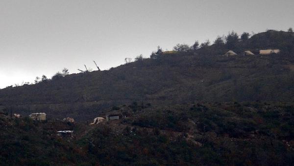 Rus uçakları İdlip'te pazar yerine füze attı: 40 ölü, 60 yaralı  (2)