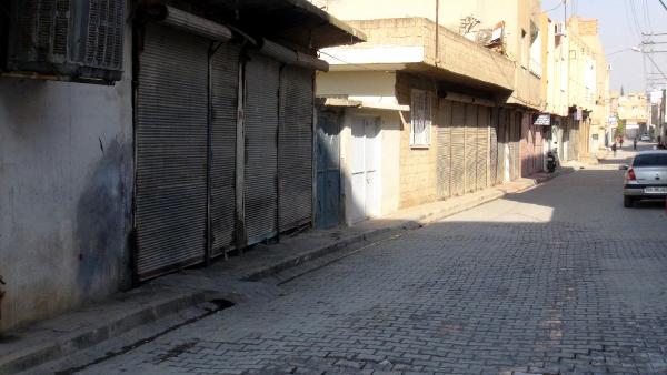 4 mahallesinde sokağa çıkma yasağı uygulanan Nusaybin'de kepenler açılmadı