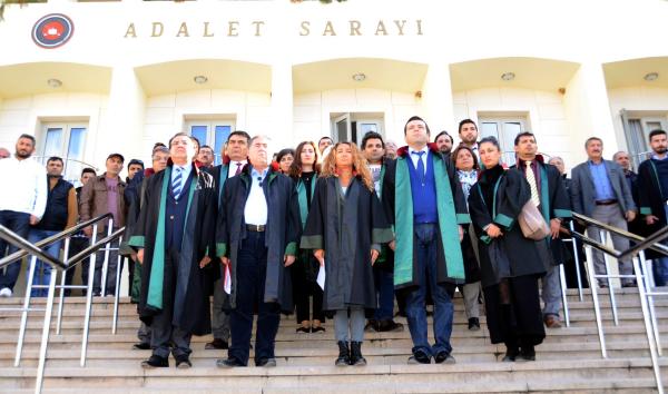 Bodrum'da Tahir Elçi ve 2 polisin şehit edilmesine tepki