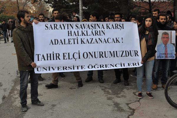 Anadolu Üniversitesi'nde Tahir Elçi eylemi